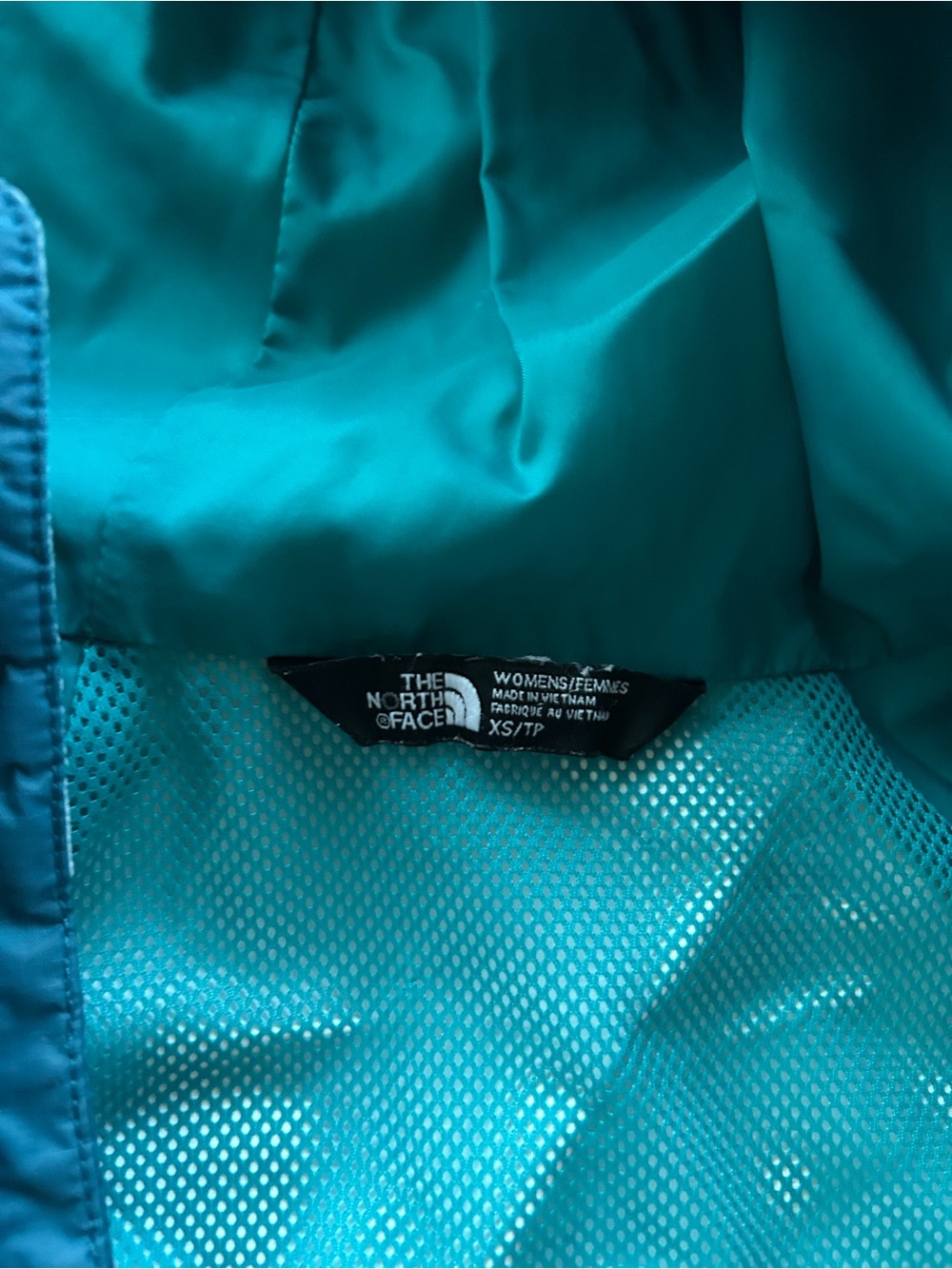 The North Face hooded rain jacket - Picture 4 of 4
